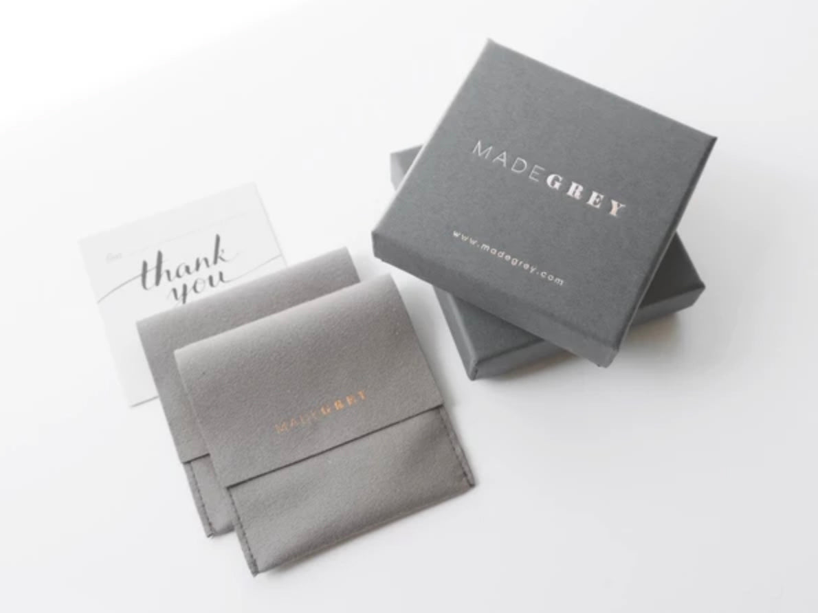 OUTLET Linear 簡約光面鈦鋼手鐲 | 灰