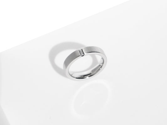 The Minimalist Baguette Ring | Silver