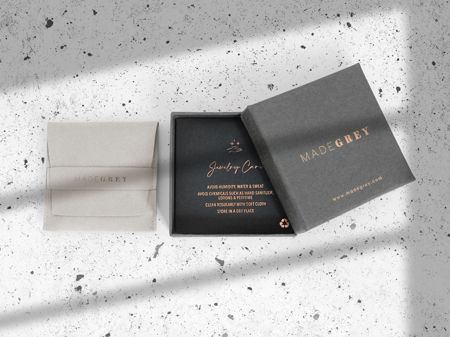 Bar String Bracelet | Tan