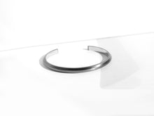 Load image into Gallery viewer, Bevel Cuff Bracelet | Grey
