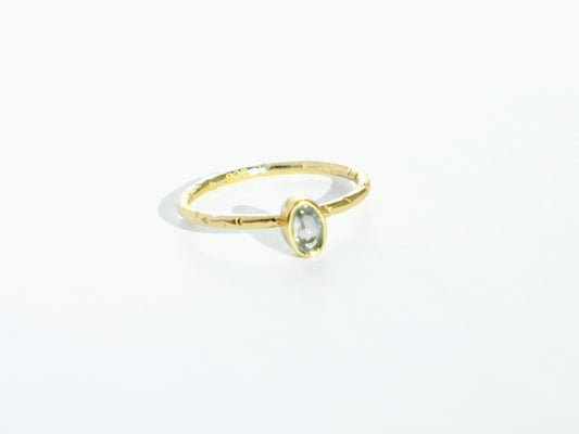 Oval Gemstone Ring | Gold