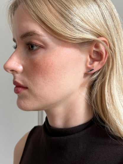 2-Tone Bar Stud Earrings | Grey