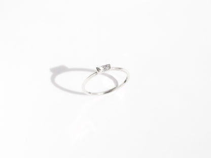 Baguette Stone Ring | Crystal White