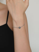 Load image into Gallery viewer, Disc Bracelet | Grey
