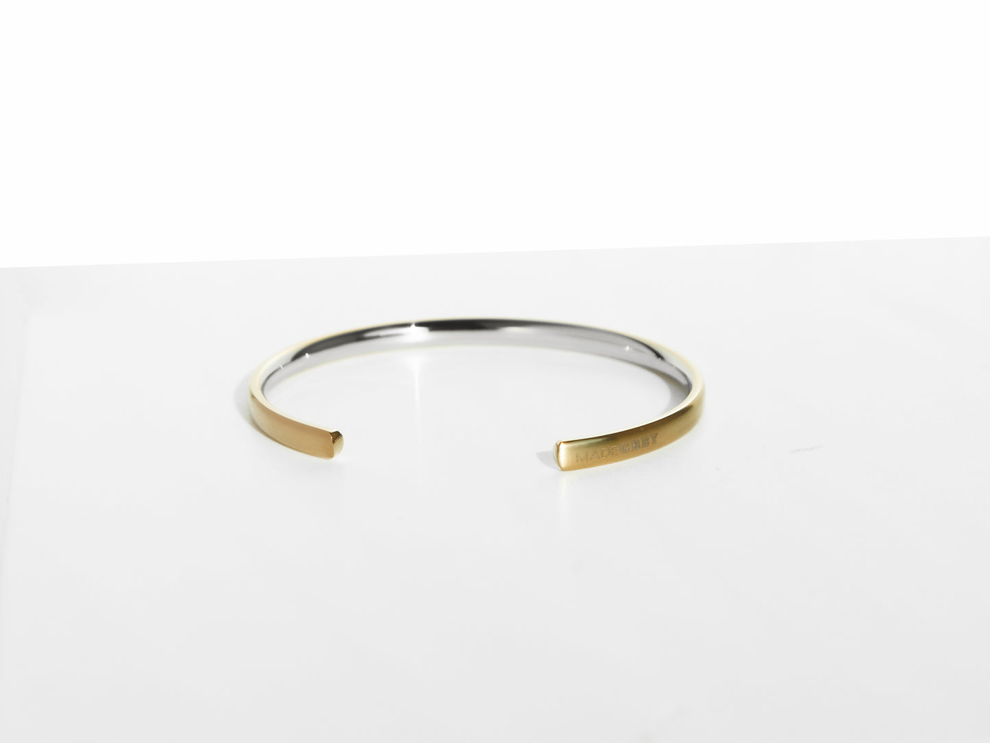 The Everyday Cuff Bracelet | Gold